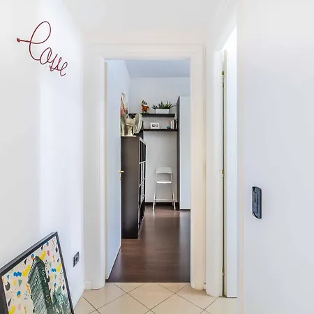 Domusmi Massarenti Apartment Milan Exterior photo